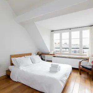https://de-ville-marais-private-apartment.fr-paris.fr