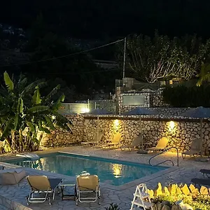 https://katarina-apartments.kefaloniahotels.net